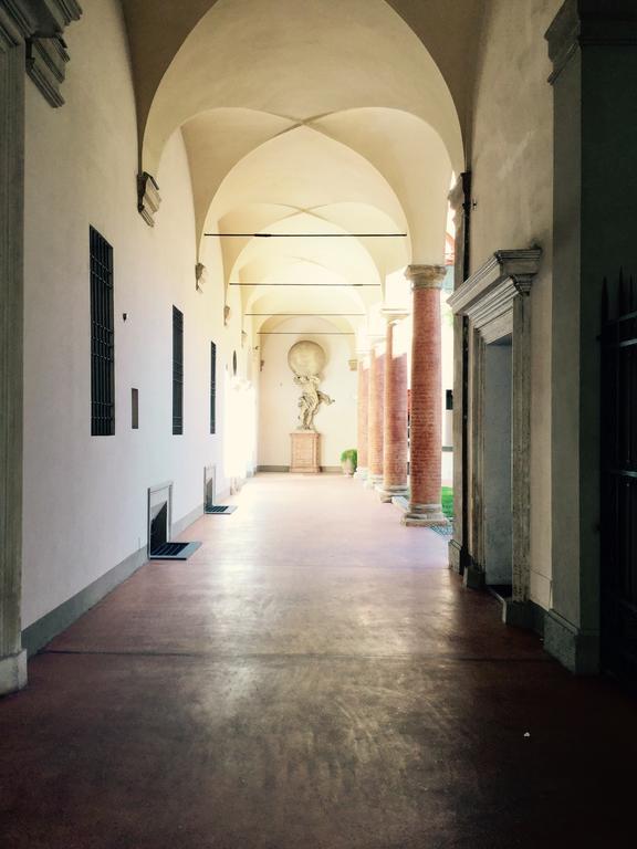 Tl Palazzo Fantuzzi Apartman Bologna Szoba fotó