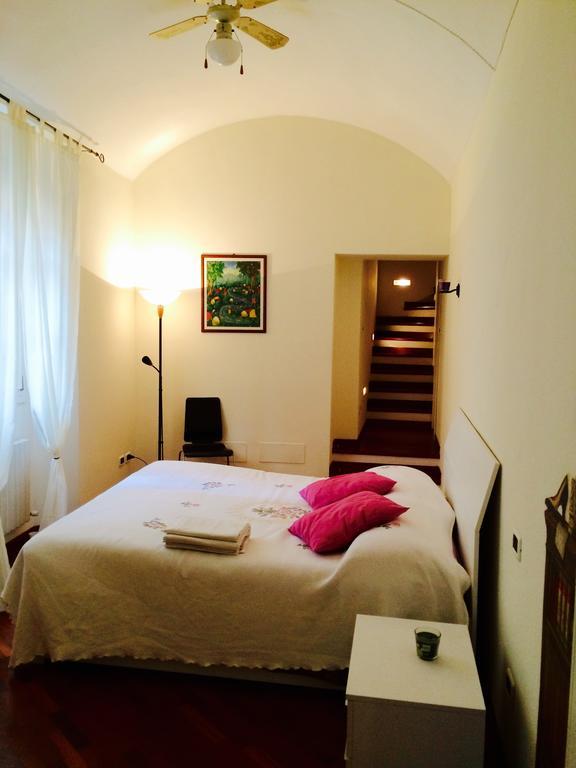 Tl Palazzo Fantuzzi Apartman Bologna Szoba fotó