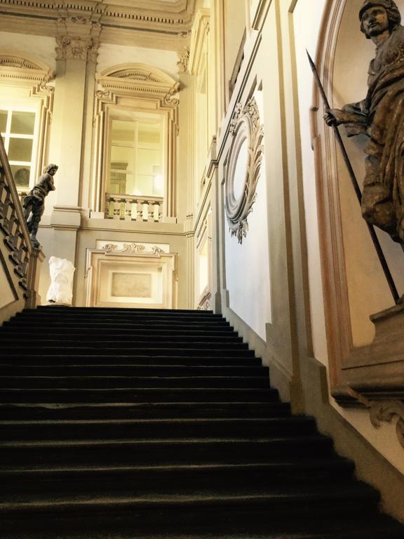 Tl Palazzo Fantuzzi Apartman Bologna Kültér fotó